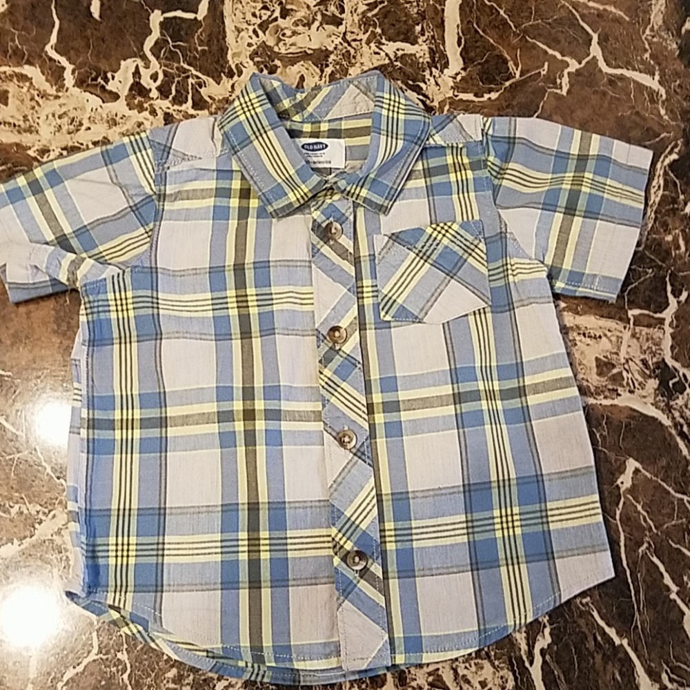 Old Navy boys shirt
